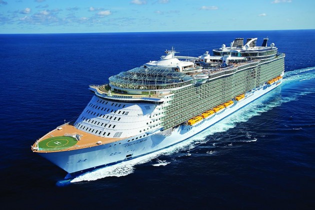 Лайнер Oasis of the Seas