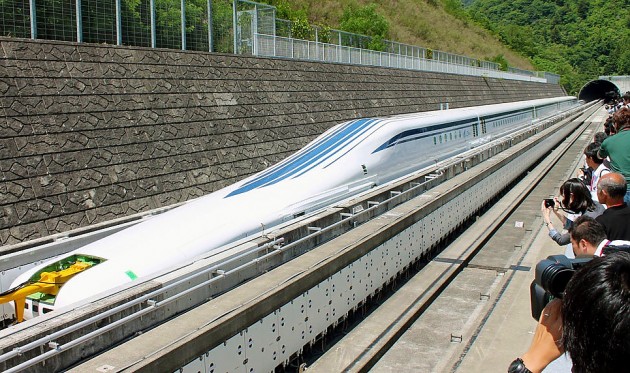 Поезд Maglev LO