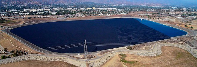 Шары защитят водохранилище