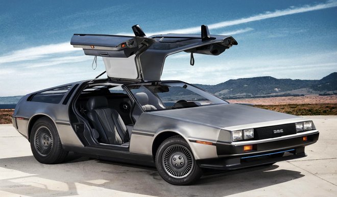 DeLorean DMC-12