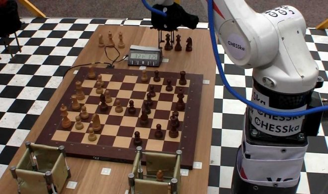 Шахматный робот Chesska