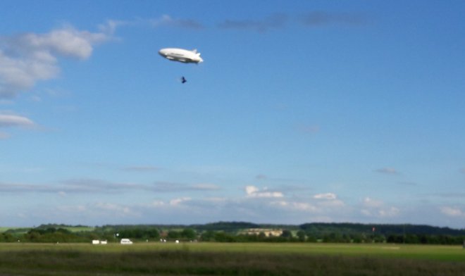 Airlander 10 в небе