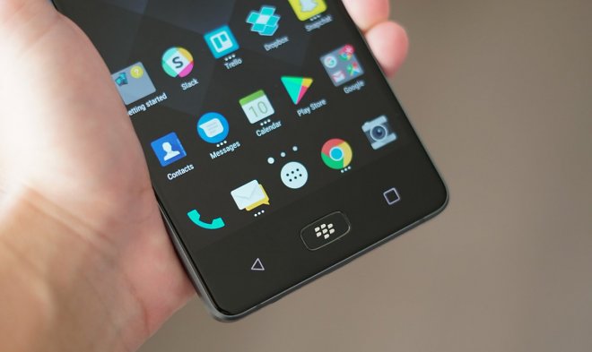 BlackBerry Motion