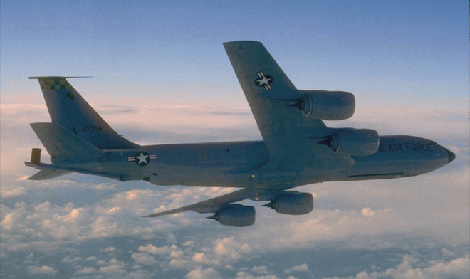 Заправщик KC-135