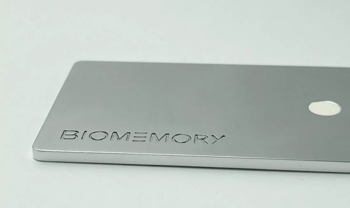 Biomemory